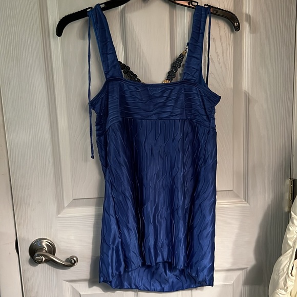 Beautiful blue shiny tank top with beaded halter detail - Picture 2 of 5